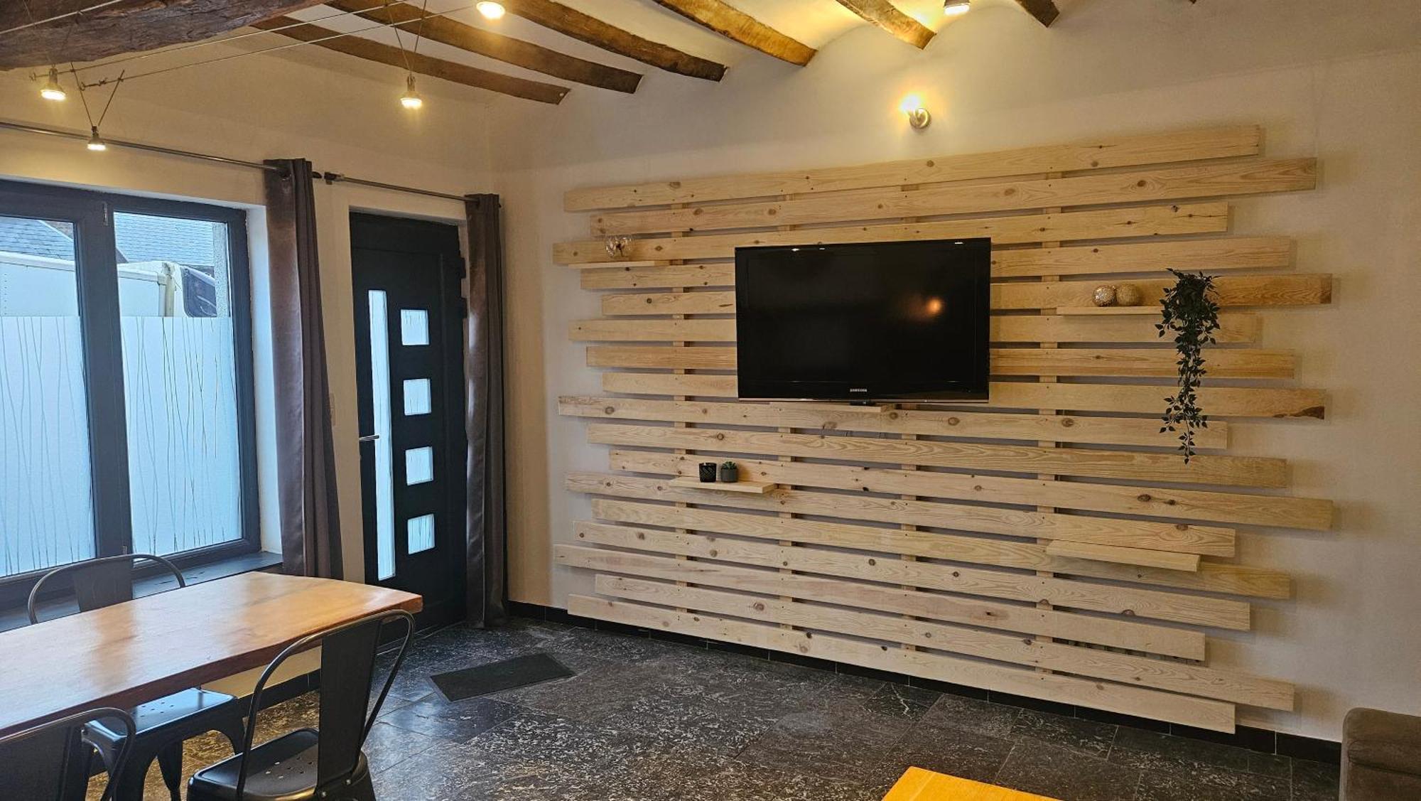 Gite Citadin De L'Entreville Лоб Экстерьер фото